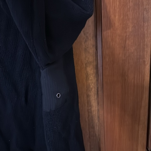 Men’s Luxury zip sweater. - Picture 7 of 8